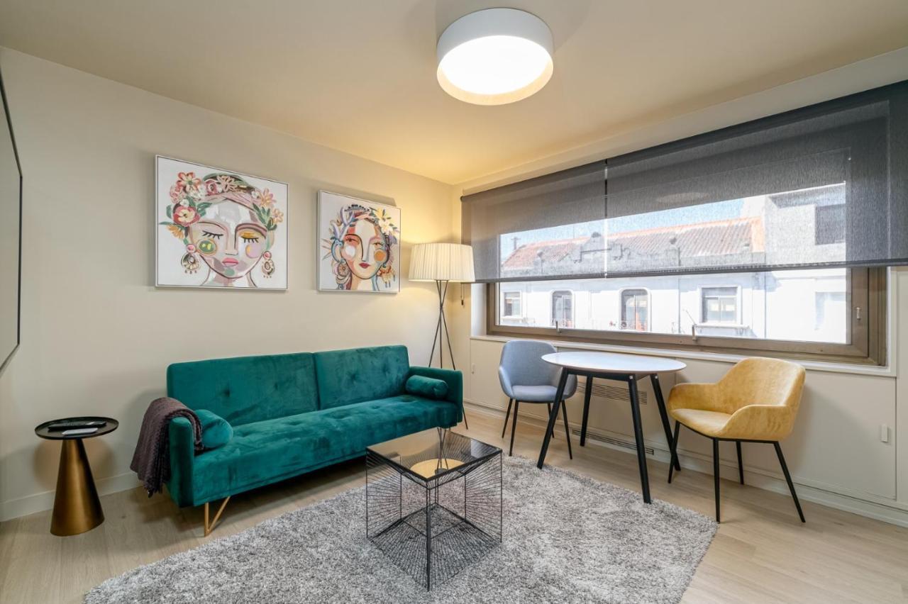 Suite De Lujo Puerta Del Sol+Parking 비고 외부 사진